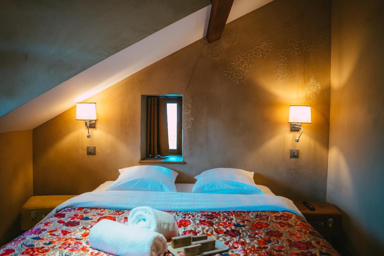 Le Grand Petit Prince - Domaine De Charme - Jacuzzis Privatifs Guebwiller Exterior photo